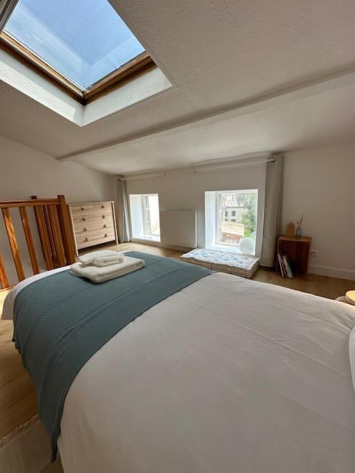 Au Puy De Paugnat Holiday home Charbonnieres-les-Varennes