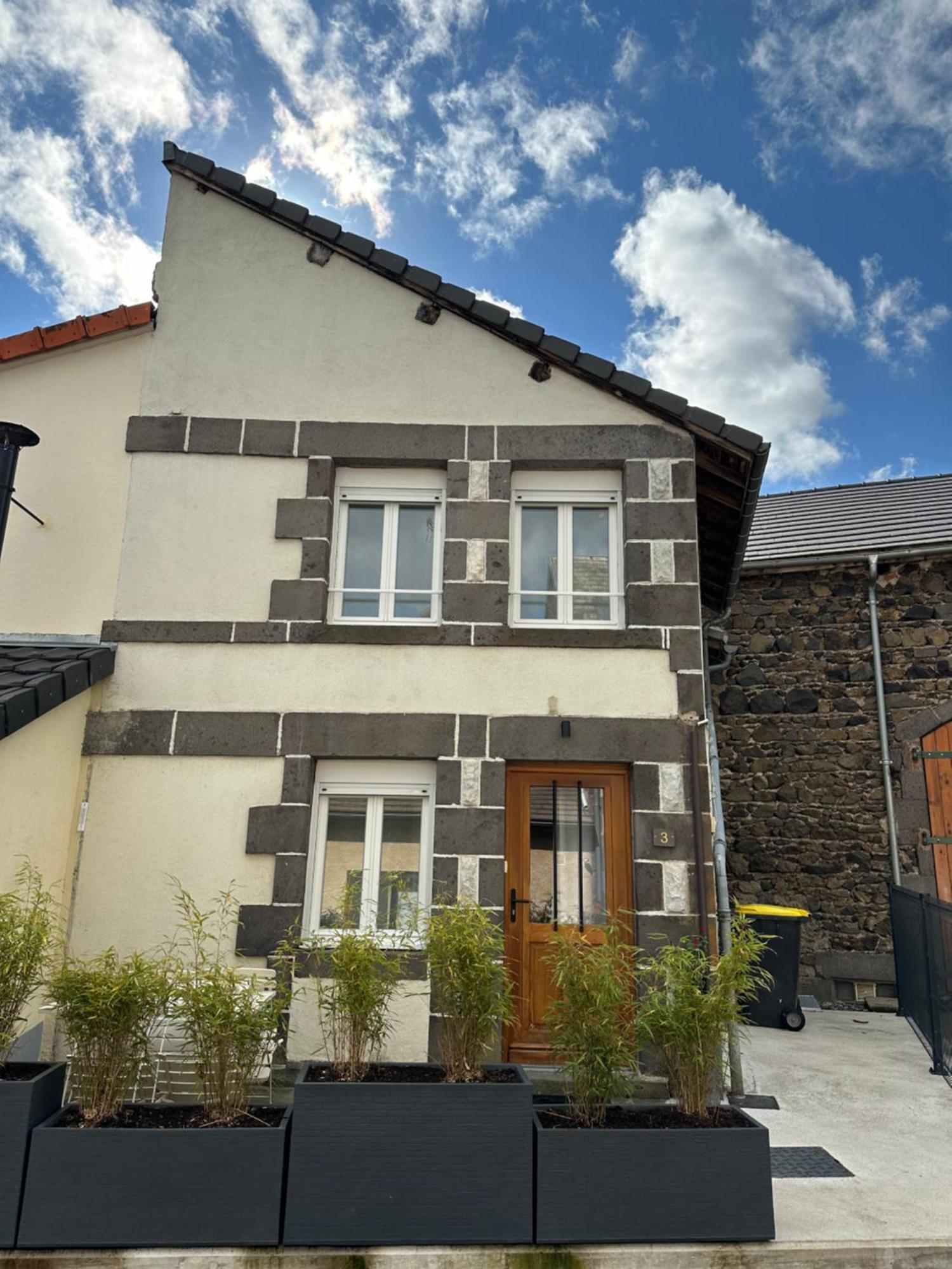 Au Puy De Paugnat *
